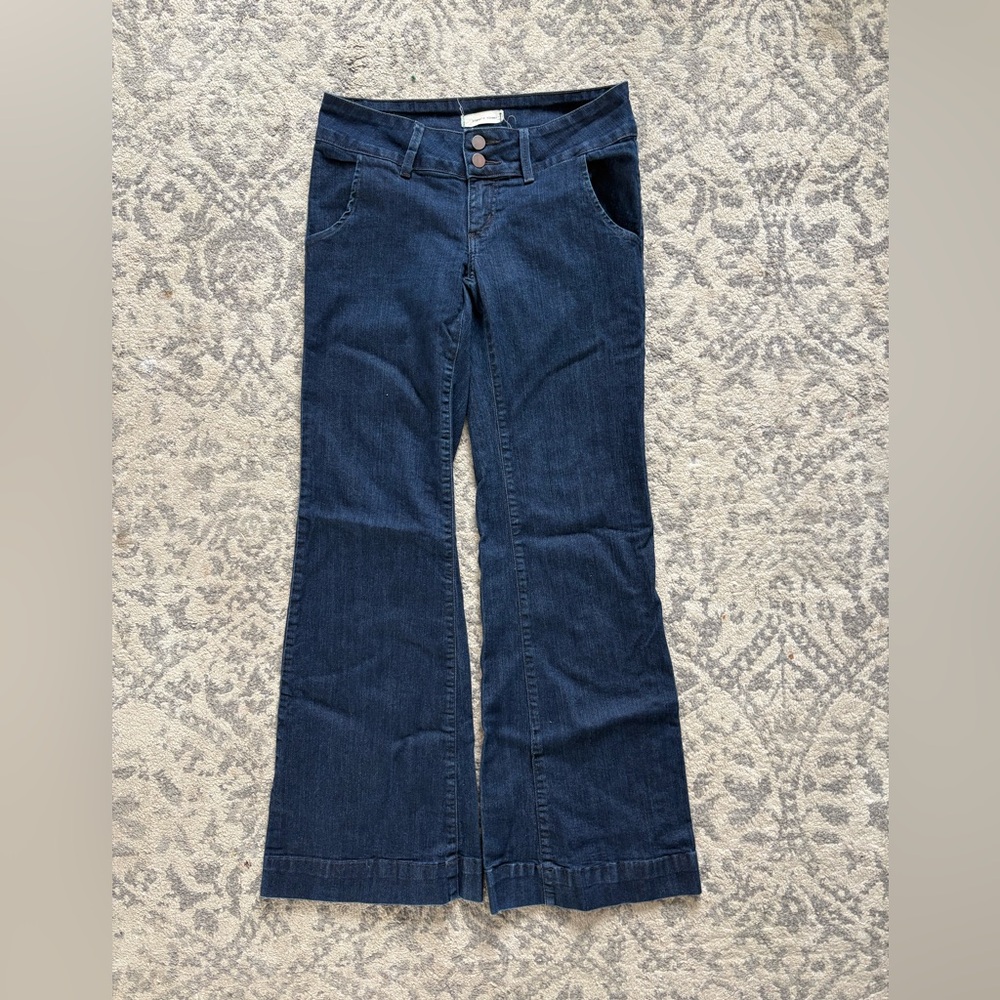 Women's Wide Leg Jeans — SIZE 5